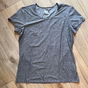 32 DEGREES COOL Short Sleeve Stretchy Crew Neck Gym Athletic T Shirt Top